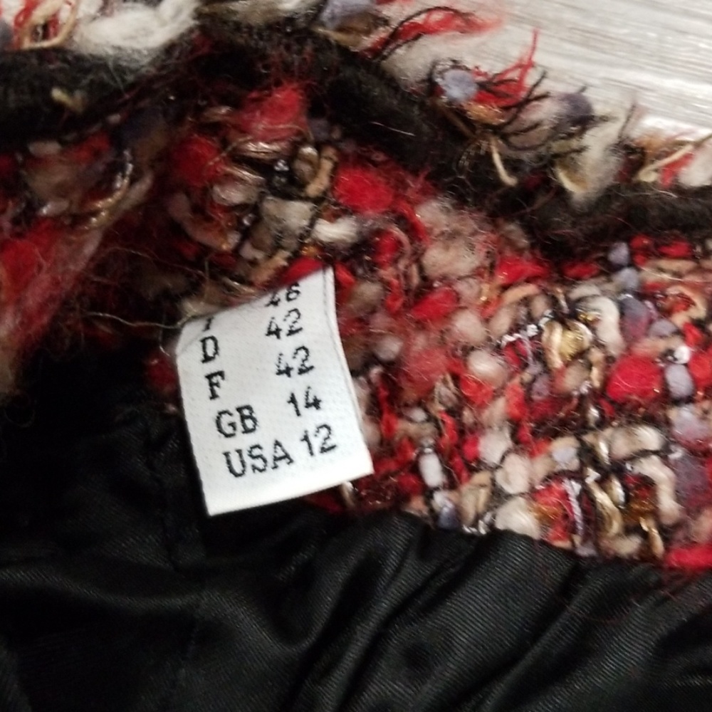 Festive Classic And Cool - image 7